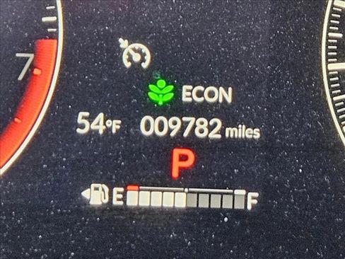 Used 2025 Honda HR-V LX image 14