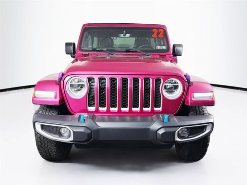 Used 2022 Jeep Wrangler Unlimited Sahara w/ Cold Weather Group AWD/4WD image 6