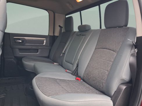 Used 2018 RAM 2500 Big Horn AWD/4WD image 19
