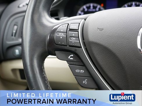 Used 2017 Acura ILX w/ Premium Package FWD image 24