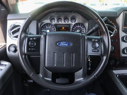 Used 2016 Ford F250 Lariat w/ Lariat Ultimate Package AWD/4WD image 23