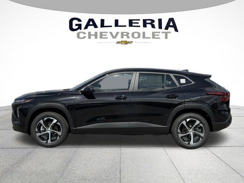 New 2026 Chevrolet Trax RS FWD image 4