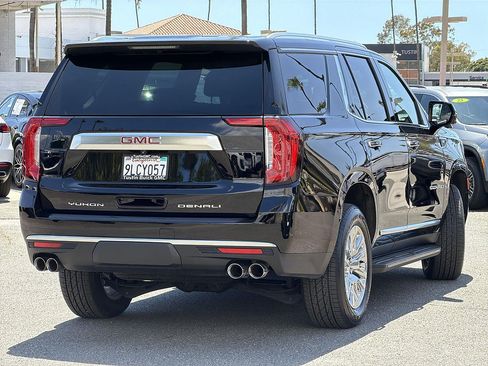 Used 2024 GMC Yukon Denali AWD/4WD image 7