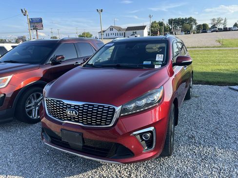 Used 2019 Kia Sorento SX w/ SX Touring Package AWD/4WD image 2