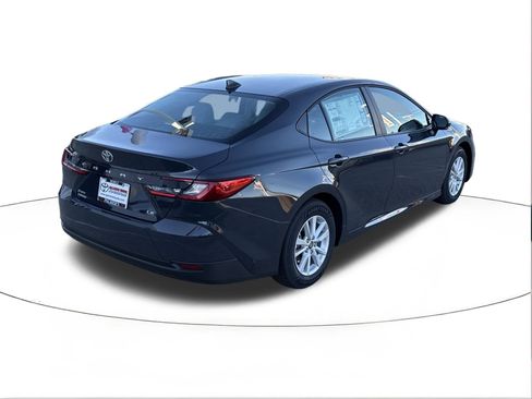 New 2026 Toyota Camry LE image 3