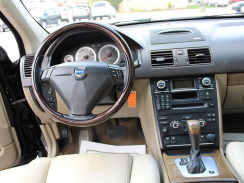 Used 2012 Volvo XC90 3.2 image 14