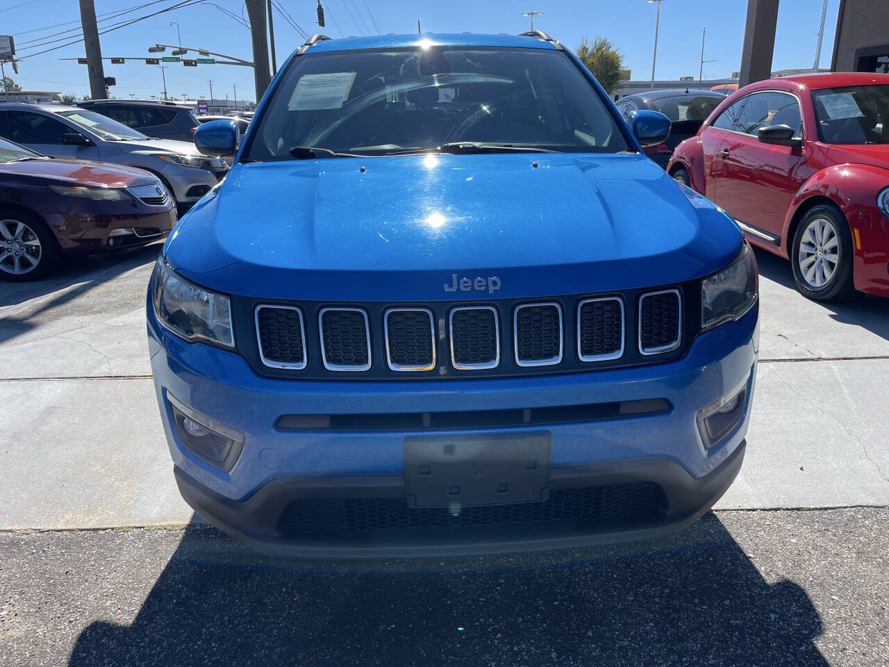 Used 2018 Jeep Compass Latitude w/ Popular Equipment Group AWD/4WD image 2