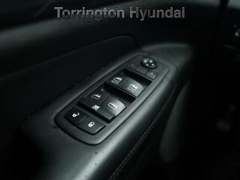 Used 2020 Jeep Grand Cherokee Laredo image 17