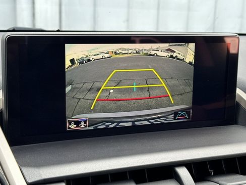 Used 2018 Lexus NX 300h AWD image 22