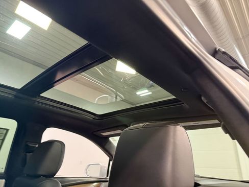 Used 2020 Cadillac XT5 Premium Luxury w/ Platinum Package AWD/4WD image 69
