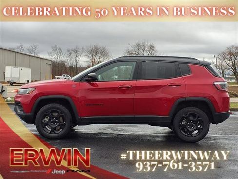 Used 2023 Jeep Compass Trailhawk image 12