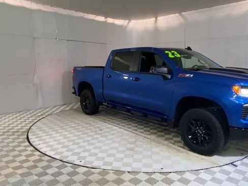 Used 2023 Chevrolet Silverado 1500 LT Trail Boss w/ Protection Package AWD/4WD image 2