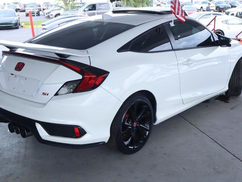 Used 2018 Honda Civic Si image 4