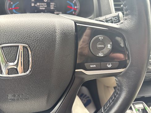 Used 2019 Honda Pilot Touring image 35