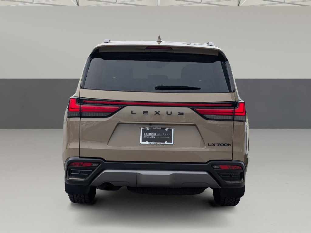 Used 2025 Lexus LX 700h Overtrail AWD/4WD image 10