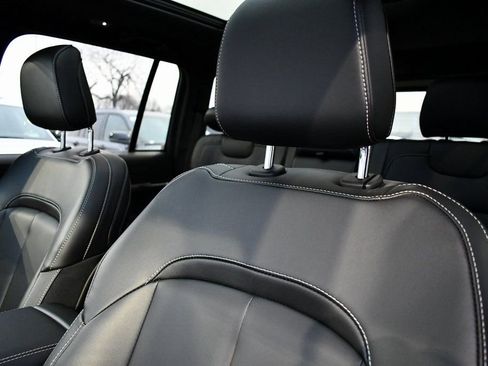 New 2025 Jeep Grand Cherokee Limited w/ Trailer Tow Package image 12