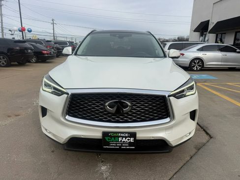 Used 2019 INFINITI QX50 Essential w/ Premium Heat Package image 3
