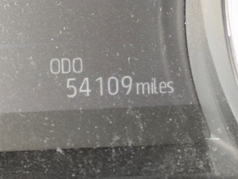 Used 2022 Toyota Camry XLE w/ Navigation Upgrade Package image 30