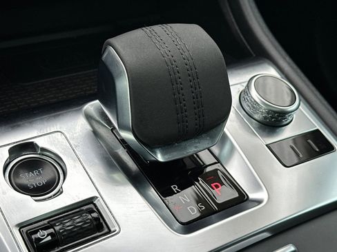 Used 2021 Jaguar F-PACE S image 24