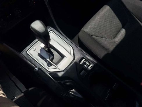 Used 2019 Subaru Impreza 2.0i Premium image 26