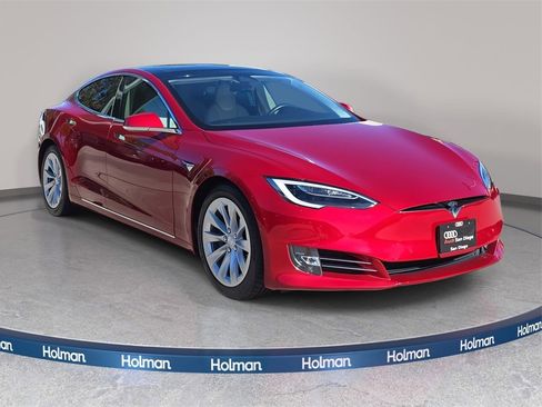 Used 2018 Tesla Model S 75D image 1