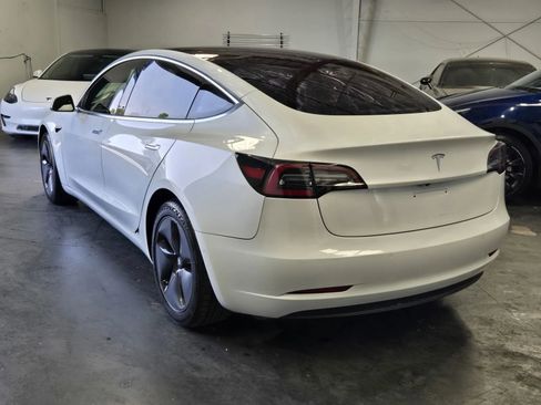 Used 2018 Tesla Model 3 Long Range image 2
