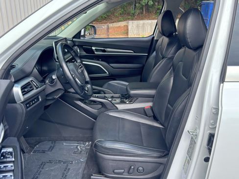 Used 2020 Kia Telluride S AWD/4WD image 16