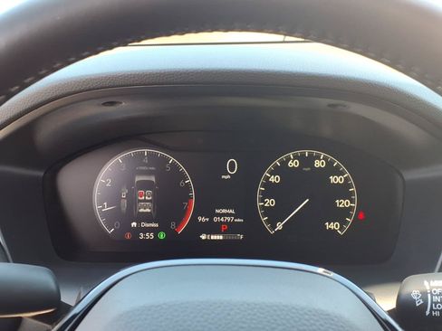 Used 2024 Honda HR-V EX-L image 16