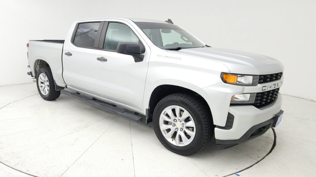 Used 2020 Chevrolet Silverado 1500 Custom w/ Custom Value Package RWD image 1