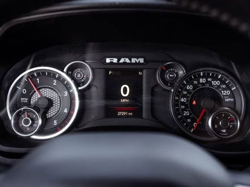 Used 2023 RAM 3500 Big Horn w/ Level 1 Equipment Group image 19