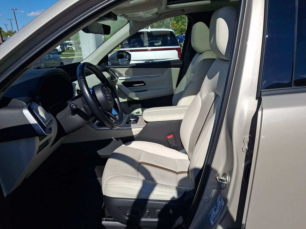 Used 2024 MAZDA CX-90 Plug-In Hybrid w/ Premium Plus AWD/4WD image 23