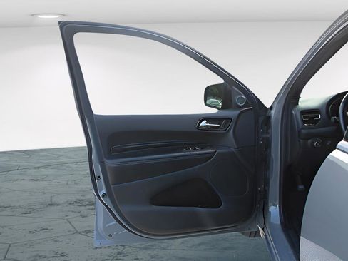 Used 2022 Dodge Durango GT image 11