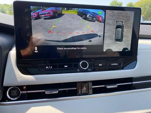 New 2025 Mitsubishi Outlander AWD image 12