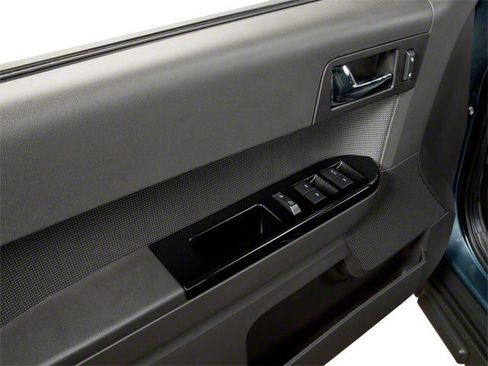 Used 2010 Ford Escape XLT FWD image 9