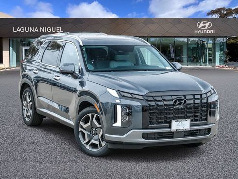 Used 2025 Hyundai Palisade SEL FWD image 1