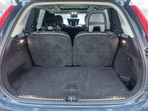 Certified 2024 Volvo XC90 B5 Core image 10