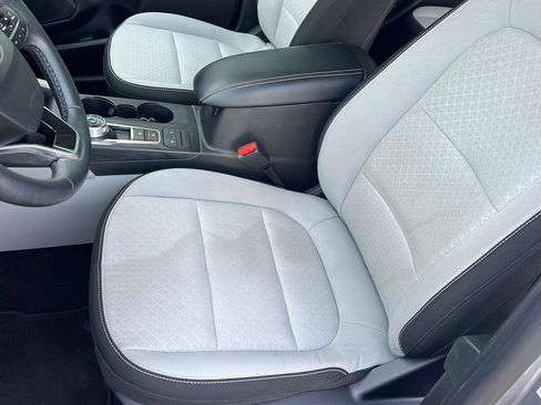 Certified 2024 Ford Escape Active image 30