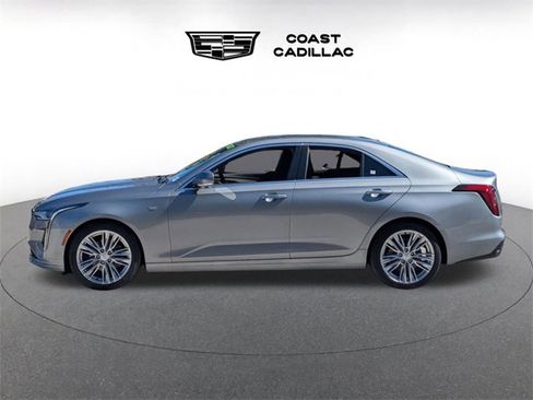 Used 2025 Cadillac CT4 Premium Luxury image 8