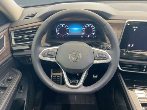 New 2026 Volkswagen Atlas SEL Premium R-Line AWD/4WD image 18