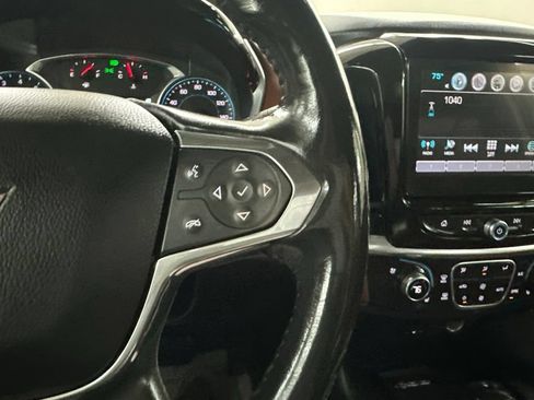 Used 2018 Chevrolet Traverse High Country AWD/4WD image 41