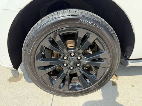 Used 2020 Ford Expedition Platinum image 82