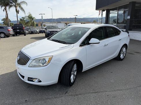 Used 2014 Buick Verano FWD image 3
