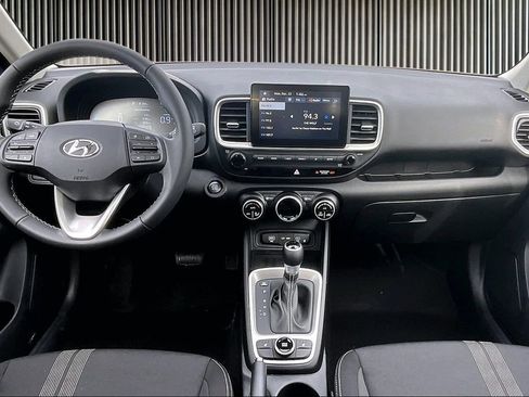 New 2026 Hyundai Venue SEL image 6