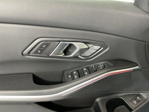Certified 2025 BMW 330i Sedan w/ M Sport Package RWD image 18