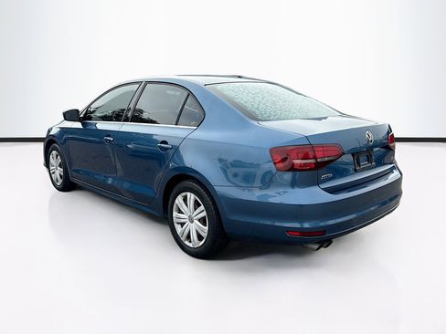 Used 2017 Volkswagen Jetta S image 5