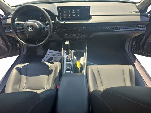 Used 2023 Honda Accord EX-L image 9