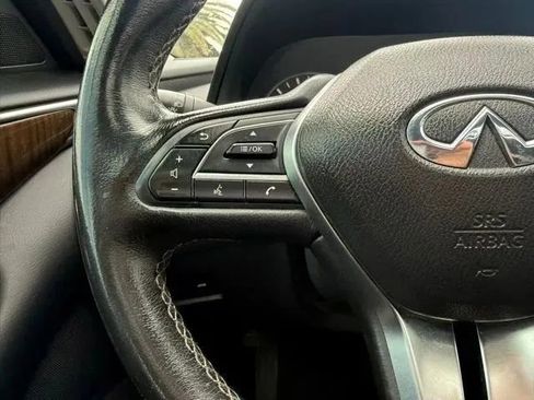 Used 2018 INFINITI Q50 Luxe RWD image 20