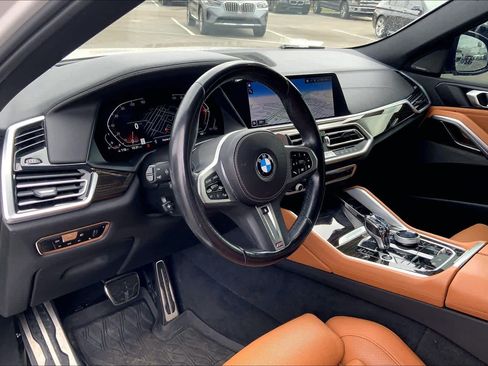 Used 2023 BMW X6 xDrive40i w/ M Sport Package image 19
