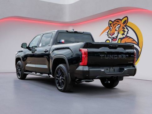 New 2026 Toyota Tundra Limited AWD/4WD image 7