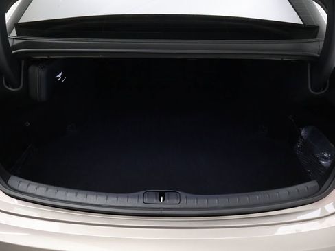 Used 2021 Genesis G80 2.5T image 22